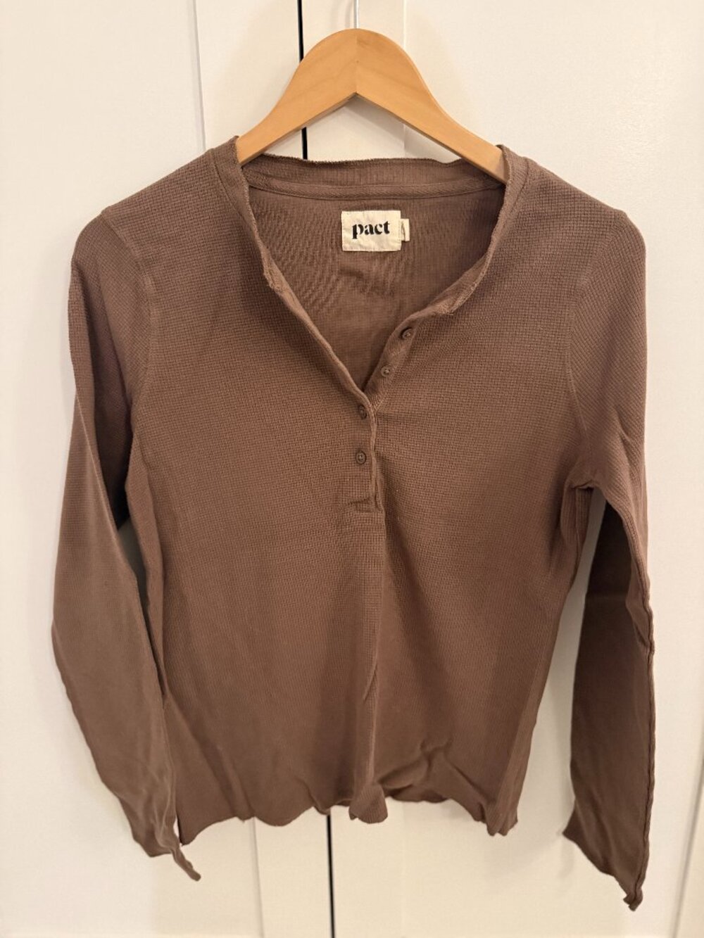 like-new Pact waffle henley